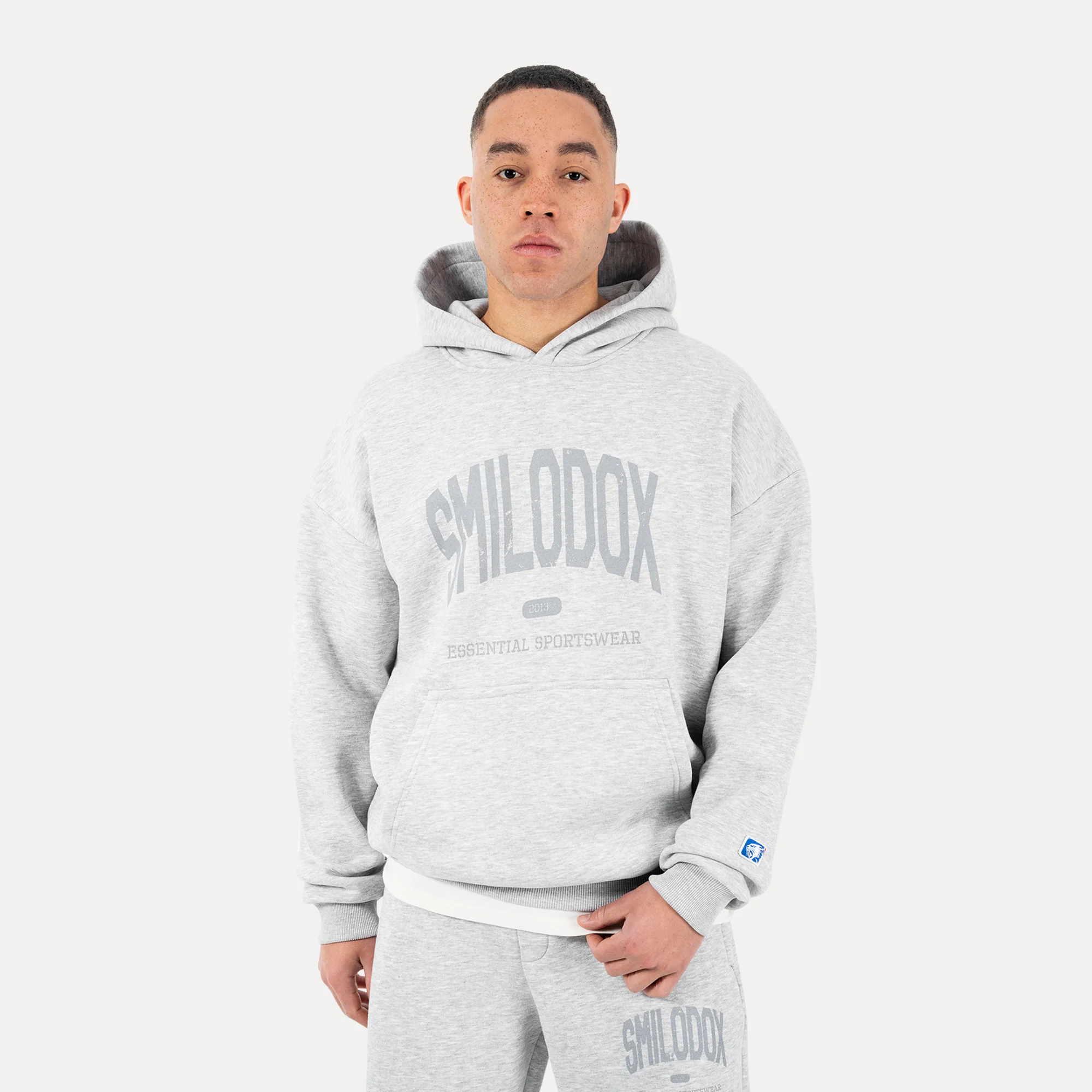 Hoodie Oswin - Image 29