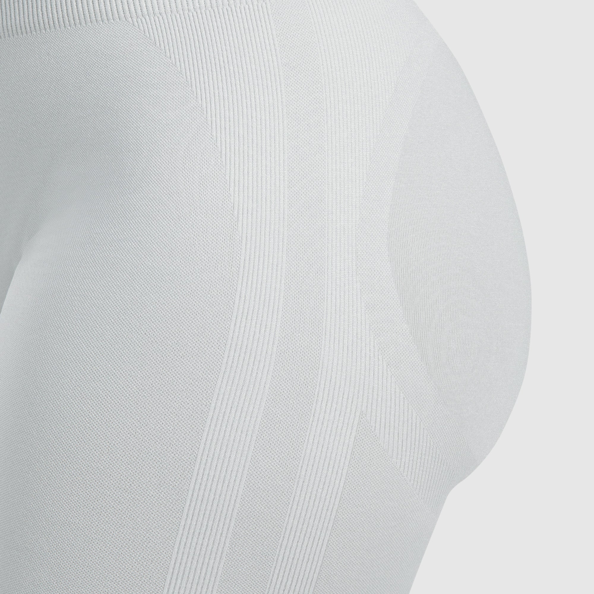 Short Leggings Arleta Scrunch - Image 11