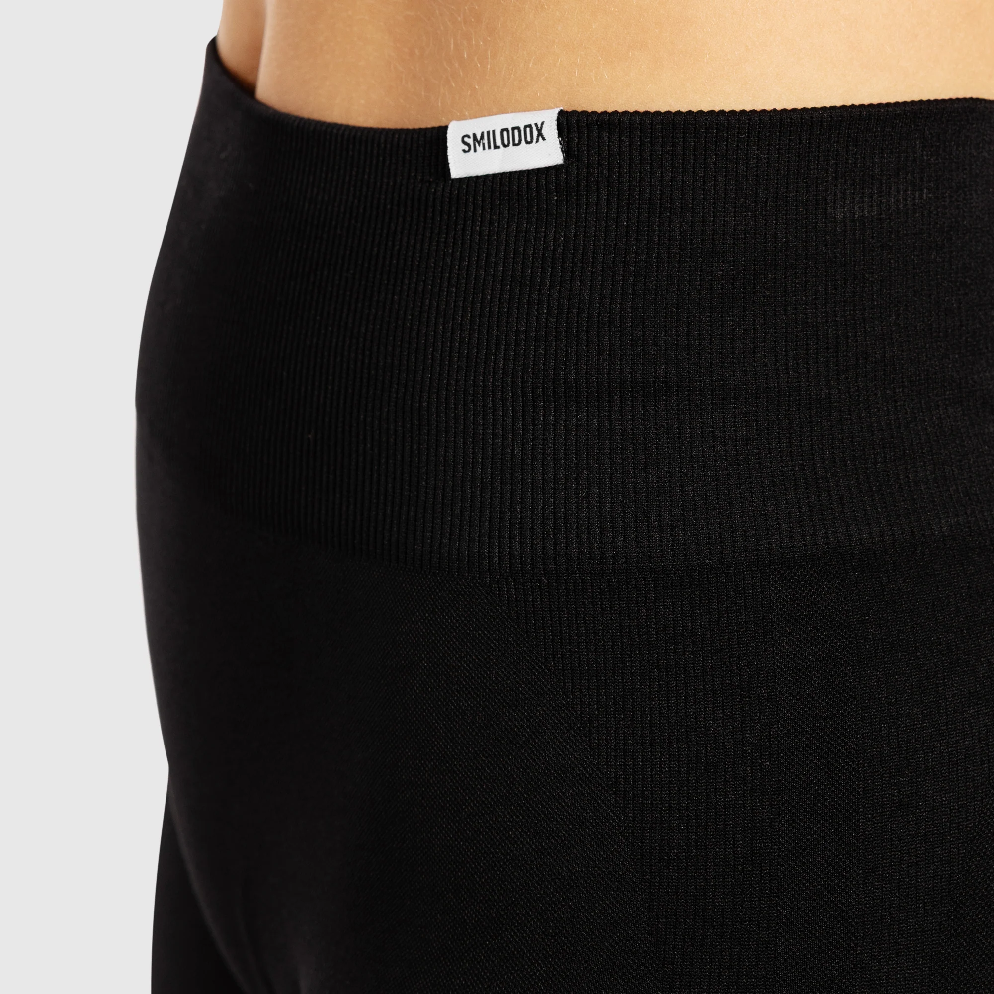 Short Leggings Arleta Scrunch - Image 29
