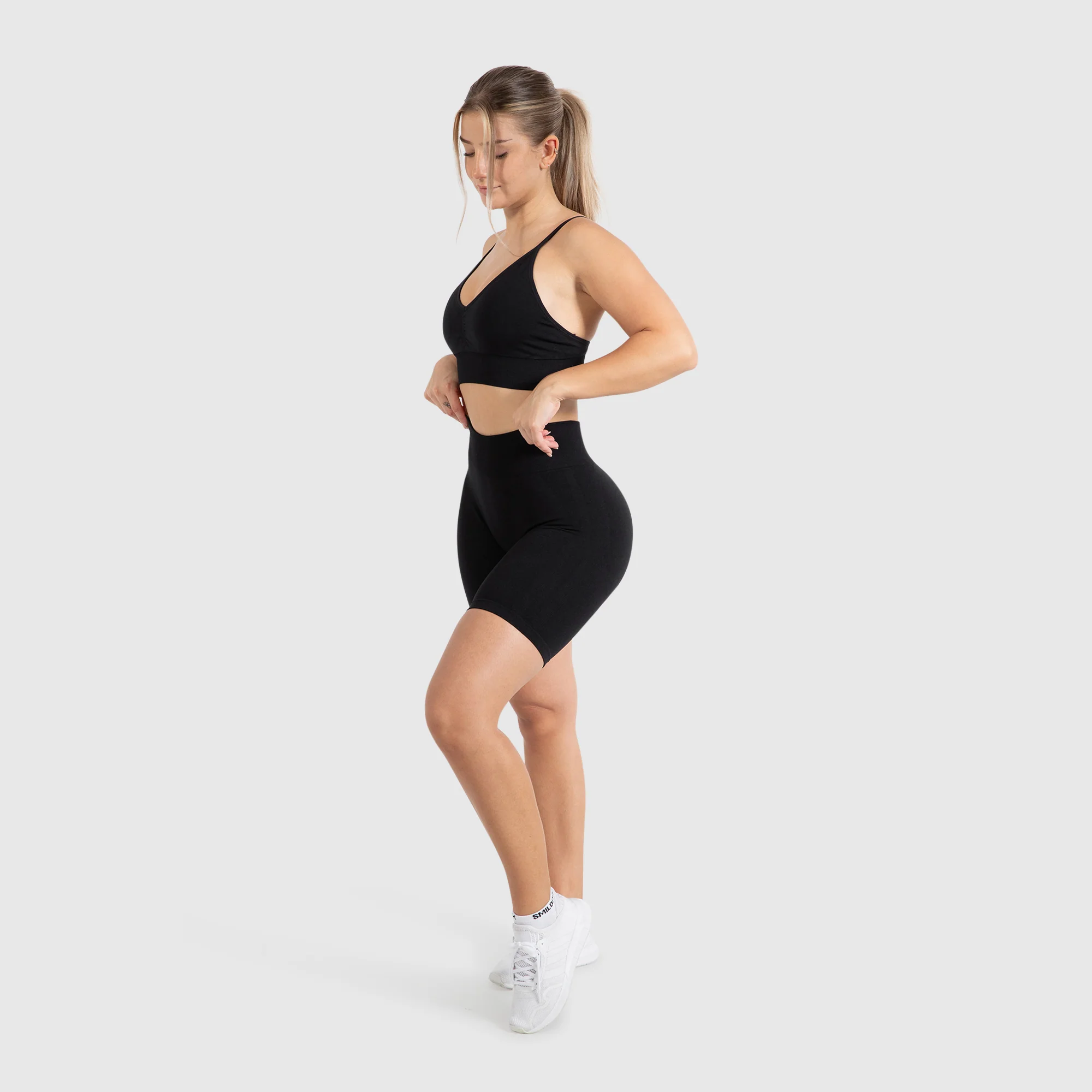Shorts Cetrina Scrunch - Image 4