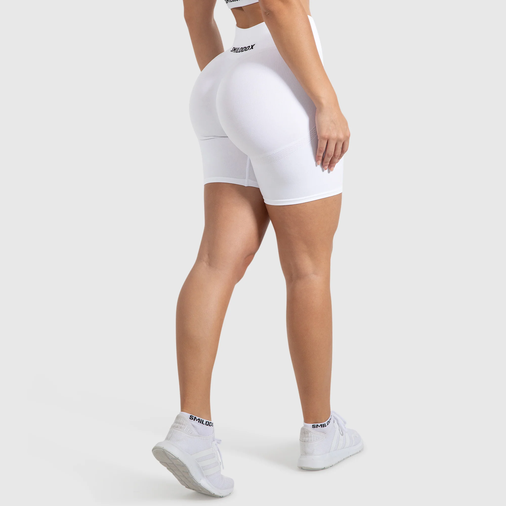 Shorts Cetrina Scrunch - Image 8